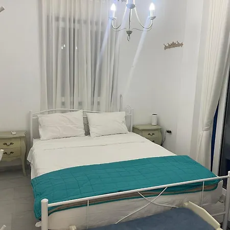 Joseph Apartment *